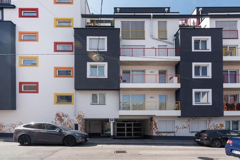 Neu Und Hell In Zentraler Ruhelage Mit Parkplatz Apartamento Viena