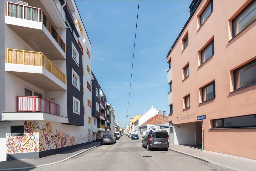 Apartamento Neu Und Hell In Zentraler Ruhelage Mit Parkplatz Viena
